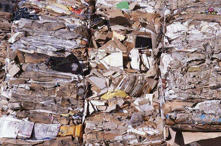 目前,废旧物资回收散户(投售人)—大型资源回收企业—再生资源利用